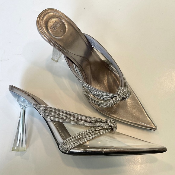 Zara Shoes - ZARA Heels Clear Sparkling Rhinestone Accent Straps Pointed Toe Size 9